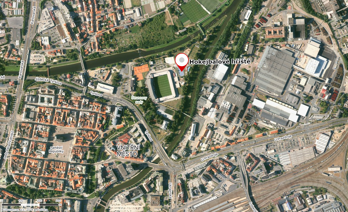 Přesun středečních tréninků na hokejbalové hřiště